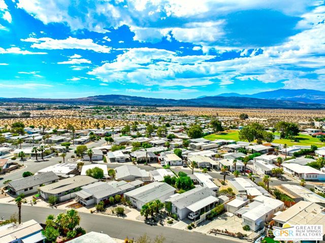 69490 Parkside Drive, Desert Hot Springs CA: https://media.crmls.org/mediaz/68e3ca34-d2a3-4899-870a-b62a4a27d17a.jpg