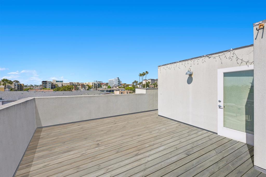 MLS #250027554SD image #8