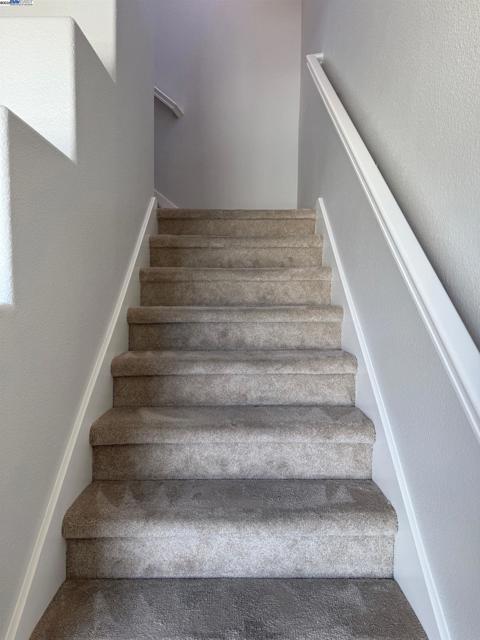 1230 Sutter Creek Ln, San Ramon CA: https://media.crmls.org/mediaz/68e57f5f-d160-48cf-9bda-6780cf94740d.jpg