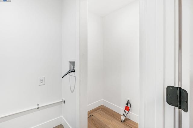 Image 40 of 53 For 3035 Logan St