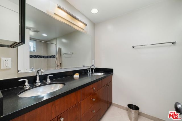 4743 Dunman Avenue, Woodland Hills, California 91364, 5 Bedrooms Bedrooms, ,3 BathroomsBathrooms,Single Family Residence,For Sale,Dunman,24402353
