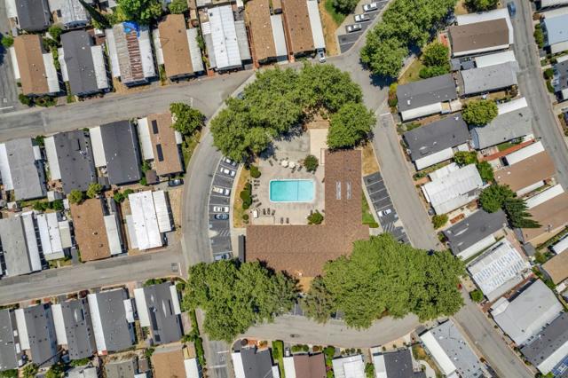 6901 Rodling Drive, San Jose CA: https://media.crmls.org/mediaz/68e5c0ee-9a7a-42c4-8985-f6338aa85164.jpg