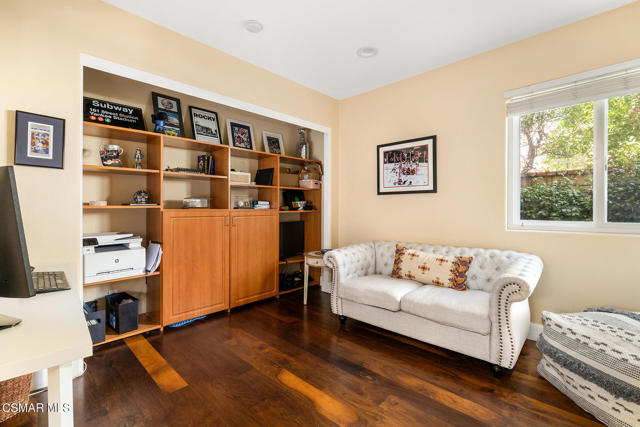 29636 Quail Run Drive, Agoura Hills CA: https://media.crmls.org/mediaz/68e5f412-4655-4d25-b700-03b1167e9fea.jpg