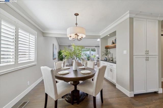 103 Baldwin Dr, Danville CA: https://media.crmls.org/mediaz/68e61fa3-5f0f-4acb-955e-d9dfed10c2ee.jpg