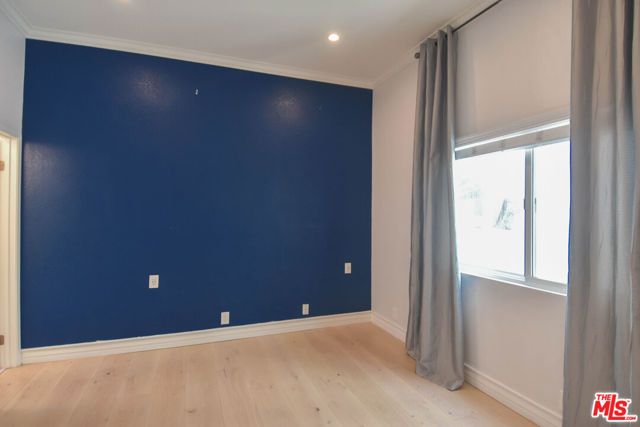 12530 Venice Boulevard, Los Angeles CA: https://media.crmls.org/mediaz/68e6a4b4-e485-44da-82b6-509b273bdc93.jpg