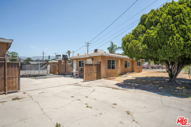 1408 W Olive Street, San Bernardino CA: https://media.crmls.org/mediaz/68e6aa1a-a822-4c89-99d0-2746c58ed062.jpg