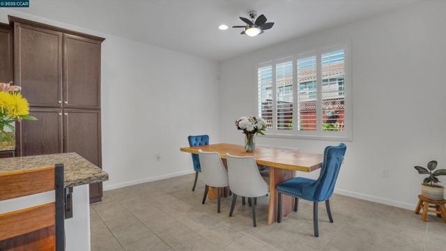 4763 Dundee St, Antioch CA: https://media.crmls.org/mediaz/68e78b83-ab00-4712-b557-beeb6cf1523d.jpg
