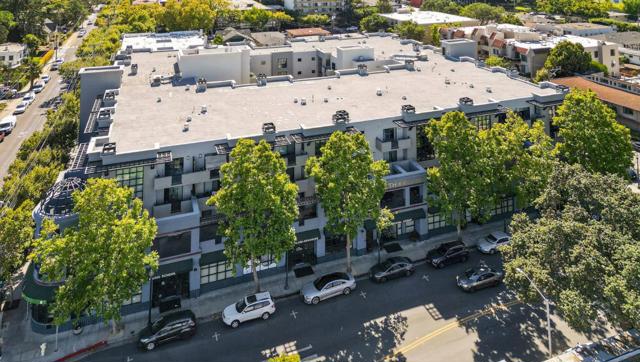 222 8th Avenue, San Mateo CA: https://media.crmls.org/mediaz/68e8e657-5ab3-470c-9e34-abbc694e87d8.jpg