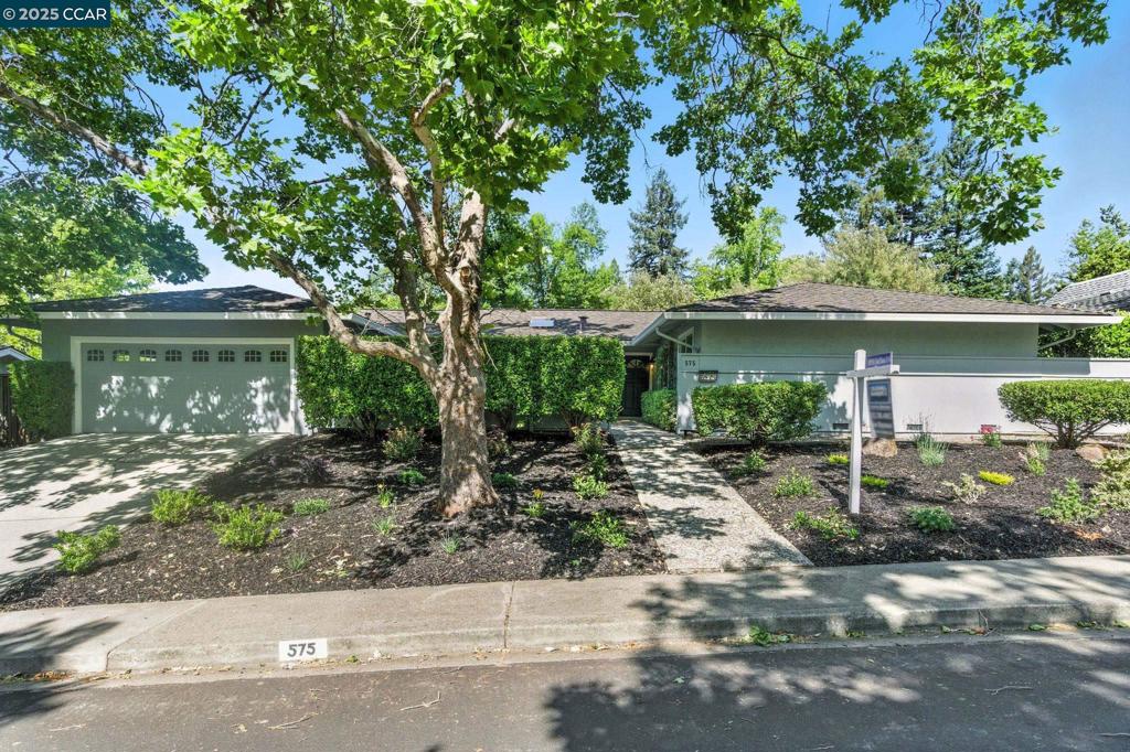 575 Old Orchard Dr