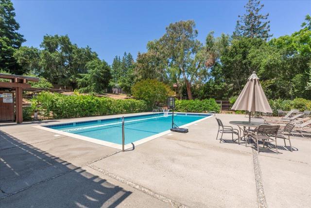 56 Citation Drive, Los Altos CA: https://media.crmls.org/mediaz/68e985ef-8637-4824-bb03-b145d53a96a1.jpg