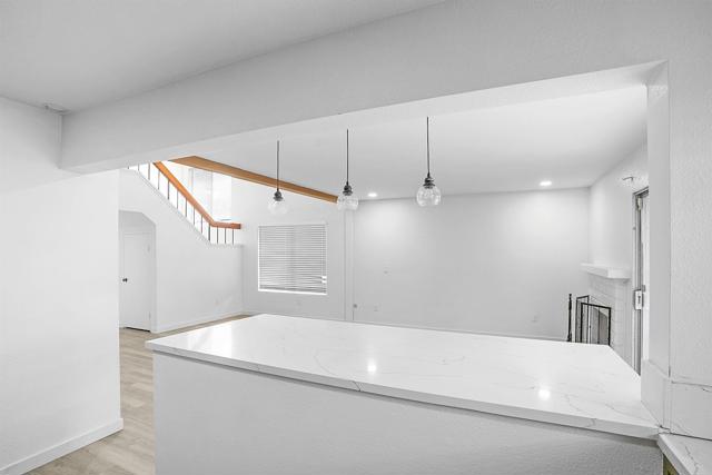 Detail Gallery Image 4 of 32 For 2588 Pennington, San Diego,  CA 92139 - 3 Beds | 3 Baths