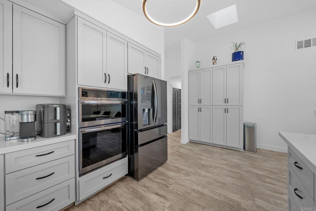 2302 Kimberly Ct - photo 16