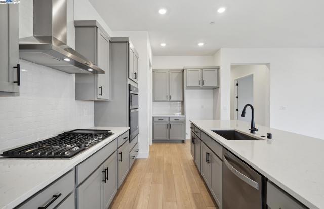 17654 Brightwood Avenue, Lathrop CA: https://media.crmls.org/mediaz/68ea5cd6-c2ba-46e7-a163-0e84f83baff0.jpg