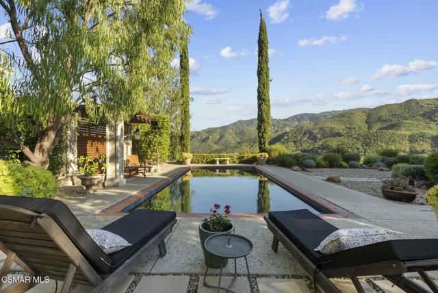 29845 Vista Del Arroyo, Agoura Hills CA: https://media.crmls.org/mediaz/68eb087d-6676-4426-aa41-e7dbbe527cc8.jpg