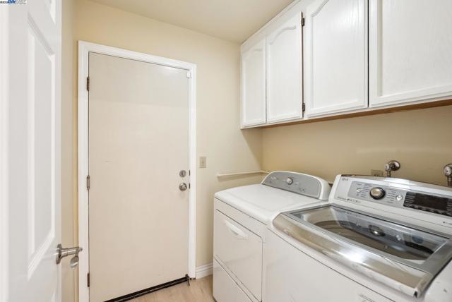 Image 47 of 60 For 4919 Monaco Dr