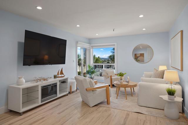 4730 Noyes ST, San Diego CA: https://media.crmls.org/mediaz/68eb552c-fc18-4bd9-ad64-d039a2529564.jpg