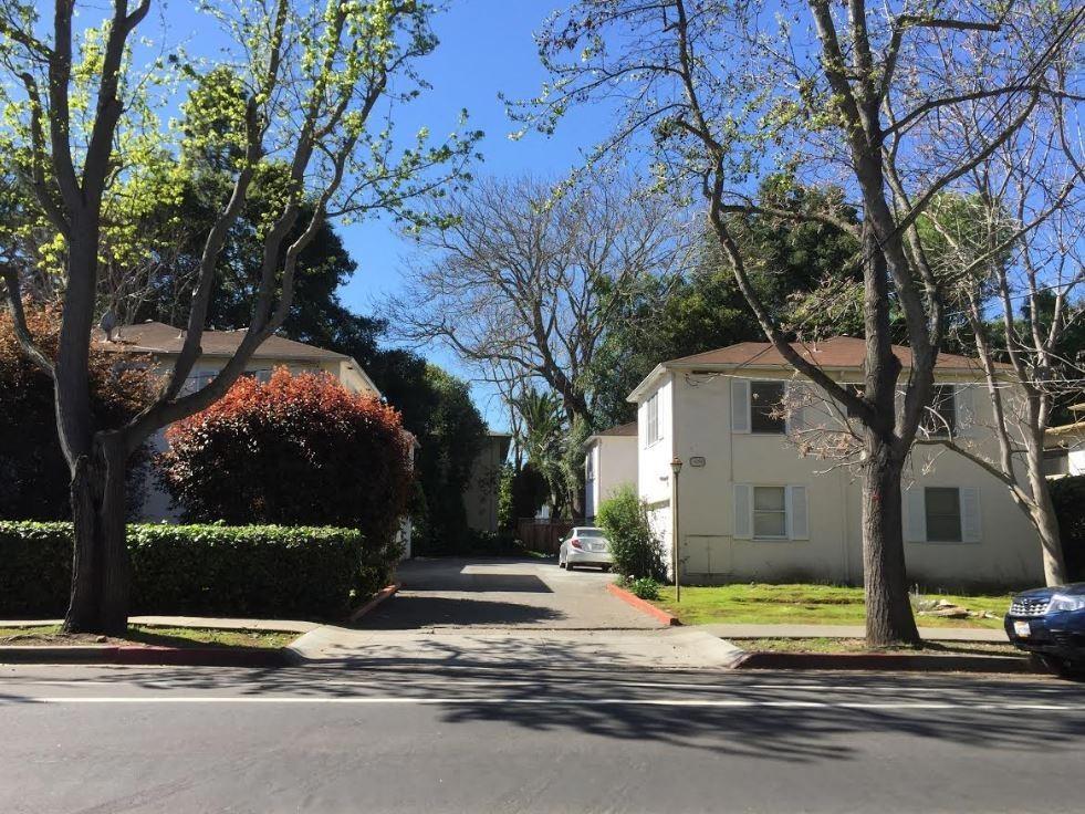 1039 Laurel Street #1