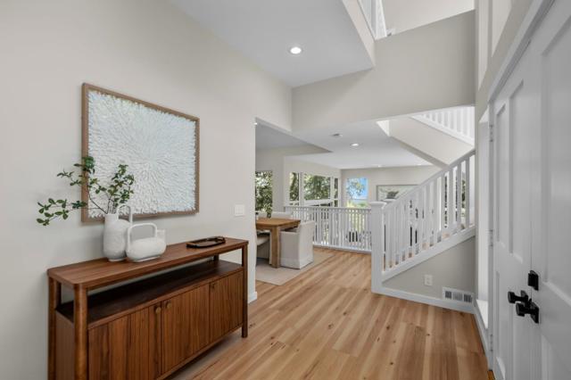 3554 Oak Knoll Drive, Redwood City CA: https://media.crmls.org/mediaz/68ed1e77-4abb-4ca4-81f9-9247f2a3bd50.jpg