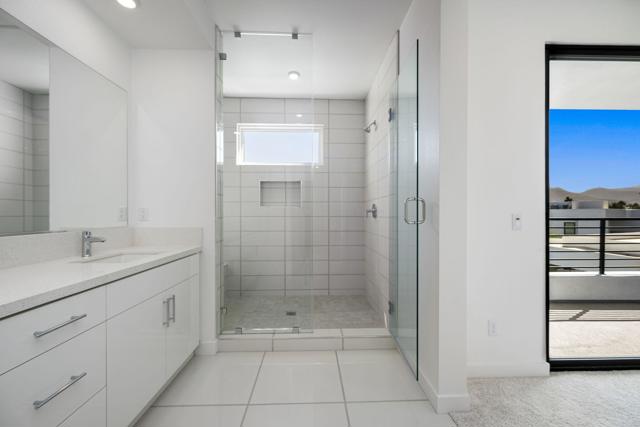 928 Galaxy Drive, Palm Springs CA: https://media.crmls.org/mediaz/68edb348-7106-46b4-8bef-7ee7769a94c1.jpg