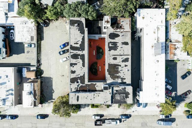 Image 22 of 42 For 3525 Dimond  