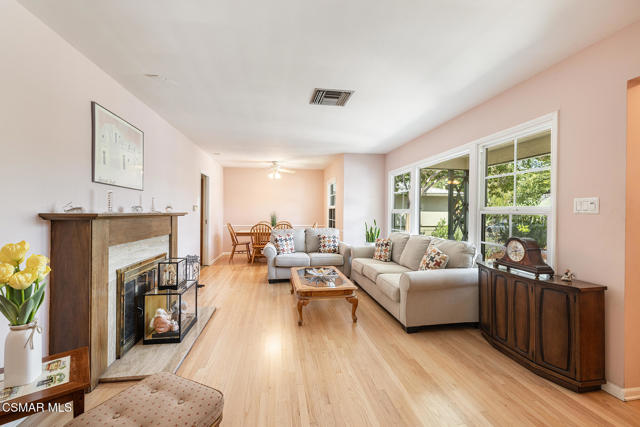 16431 Gilmore Street, Van Nuys CA: https://media.crmls.org/mediaz/68eed44f-b146-4a08-bd63-1e359dd53ba6.jpg