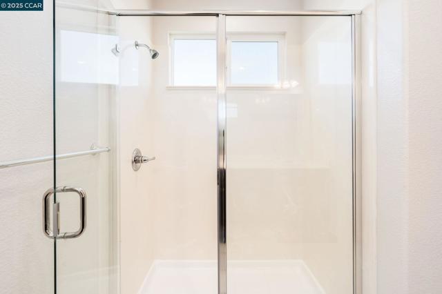 9603 Del Seis Dr, Sacramento CA: https://media.crmls.org/mediaz/68ef047c-c14c-4a7d-9d0c-d4bfa6873666.jpg