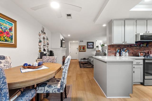 Detail Gallery Image 7 of 22 For 1495 H St, Ramona,  CA 92065 - 3 Beds | 2/1 Baths