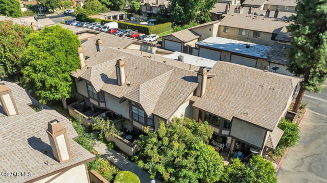 8235 Mason Avenue, Winnetka CA: https://media.crmls.org/mediaz/68f1b1f3-a94a-45c8-b6df-358b3d5ed80e.jpg
