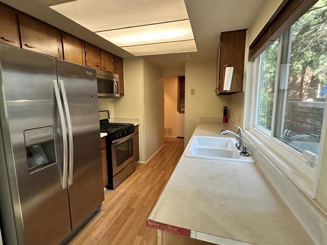 52080 Acorn, Idyllwild CA: https://media.crmls.org/mediaz/68f3e3c5-075f-400d-8c0d-79535e3993b3.jpg