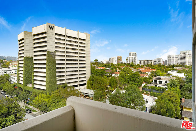 969 Hilgard Avenue, Los Angeles CA: https://media.crmls.org/mediaz/68f4dbef-1007-40e6-9eb4-aee9d6c14237.jpg