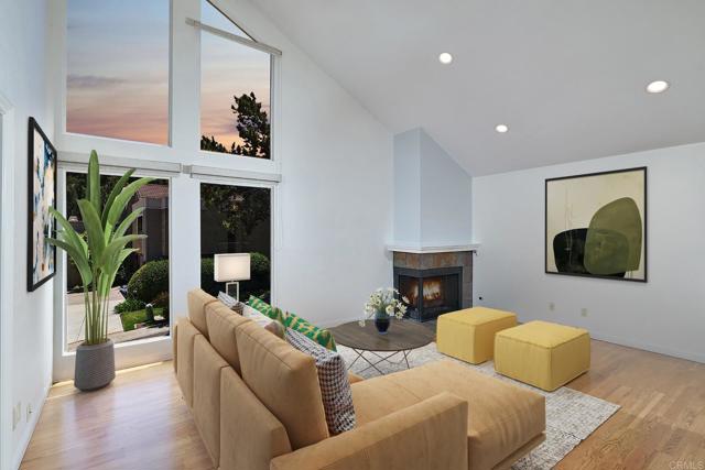 Detail Gallery Image 3 of 28 For 4324 Caminito Pintoresco, San Diego,  CA 92108 - 3 Beds | 2 Baths