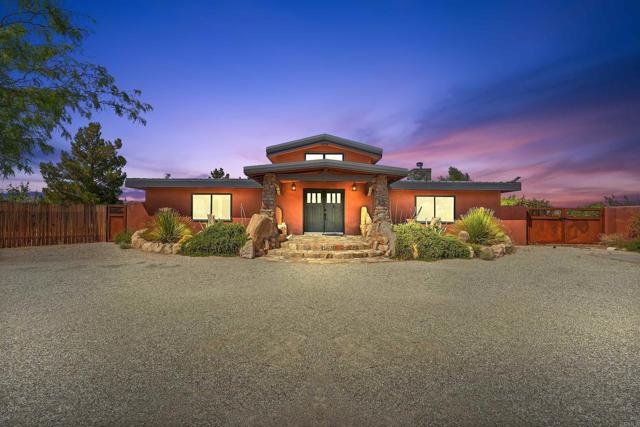 Detail Gallery Image 38 of 55 For 52550 Riverside Dr, Pioneertown,  CA 92268 - 2 Beds | 2 Baths