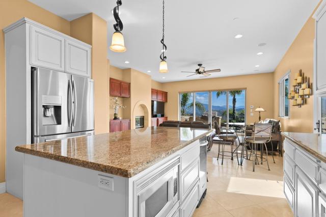 Detail Gallery Image 18 of 38 For 164 Dawn View Way, El Cajon,  CA 92021 - 4 Beds | 2/2 Baths