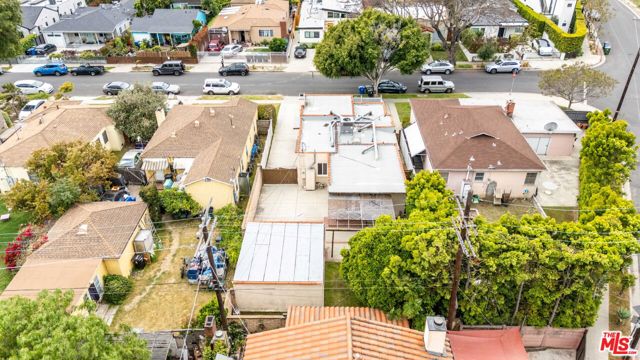 2524 Federal Avenue, Los Angeles, California 90064, 3 Bedrooms Bedrooms, ,2 BathroomsBathrooms,Single Family Residence,For Sale,Federal,24394179