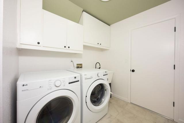 608 Silver Avenue, Half Moon Bay CA: https://media.crmls.org/mediaz/68f8ece2-da3d-423e-9bad-5fbb296a02bd.jpg