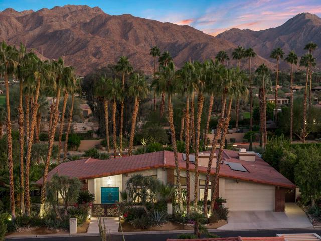 73717 Agave Lane, Palm Desert CA: https://media.crmls.org/mediaz/68f9b853-809b-496a-892c-c646ec3725d2.jpg