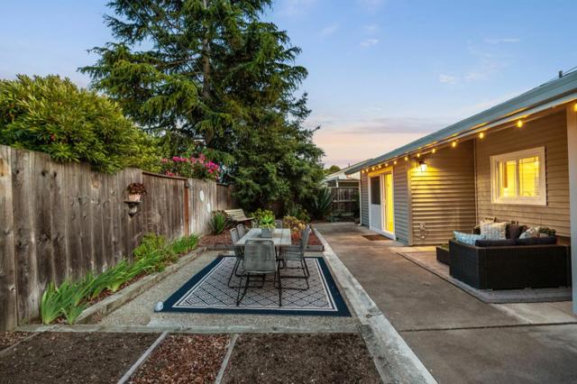 3257 Llano Street, San Mateo CA: https://media.crmls.org/mediaz/68faad9f-958a-401e-87a3-338f87aeaced.jpg