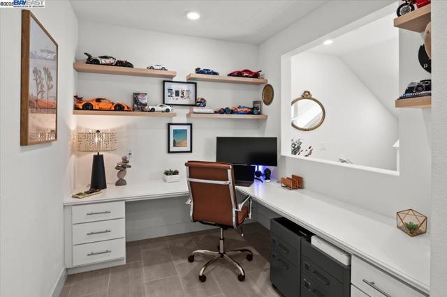 5532 Stout Street, Dublin CA: https://media.crmls.org/mediaz/68fbce82-472b-4543-a342-fef44d6b191b.jpg
