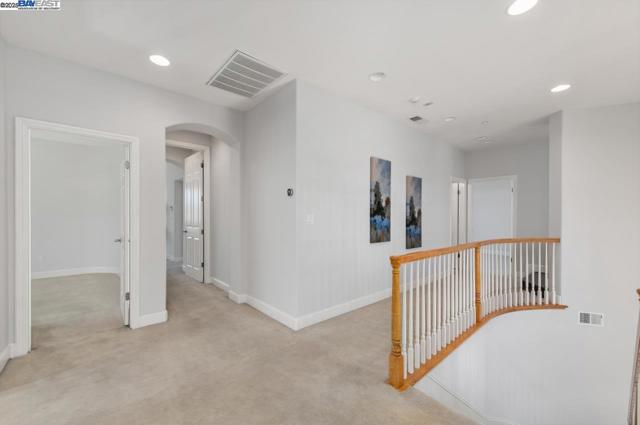 5640 Carnegie Way, Livermore CA: https://media.crmls.org/mediaz/68fcb03c-56aa-471a-ada2-8e3d28410ea8.jpg