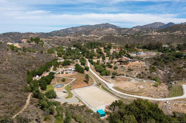 13807 Millards Ranch Lane, Poway, California 92064, 4 Bedrooms Bedrooms, ,5 BathroomsBathrooms,Single Family Residence,For Sale,Millards Ranch Lane,250020183SD