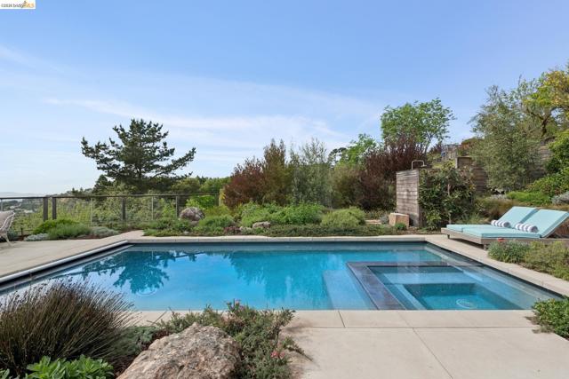 Image 28 of 60 For 7919 Phaeton Dr