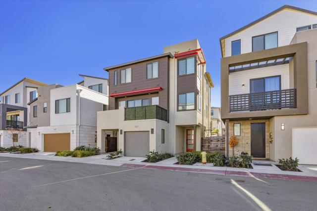 5636 Fallbrook Court, Dublin CA: https://media.crmls.org/mediaz/68fcd22c-bdaf-49d7-a30c-69c04b23cfee.jpg