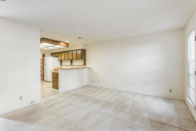 Image 12 of 40 For 1741 Abington Ct
