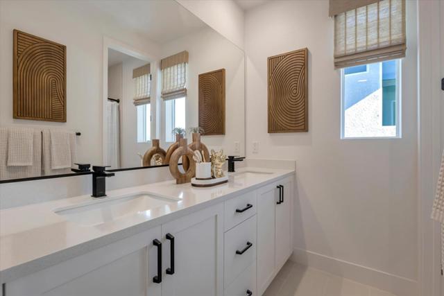 Image 16 of 22 For 122 Quicksilver Court