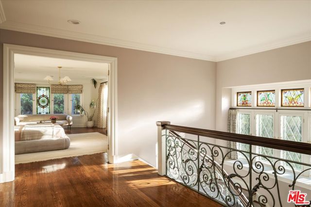 322 Lorraine Boulevard, Los Angeles CA: https://media.crmls.org/mediaz/68fd4875-d8e0-486c-8edb-dd82e8641c31.jpg