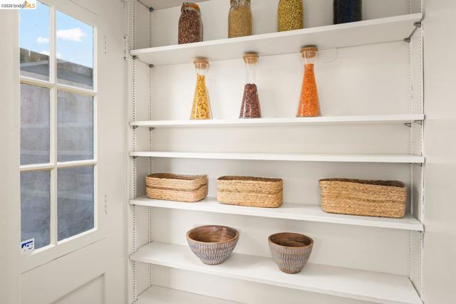 636 Euclid Ave, Berkeley CA: https://media.crmls.org/mediaz/68fda738-e0c1-404c-9f4d-2528e92e8bdf.jpg