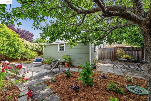 1621 Everett St, El Cerrito CA: https://media.crmls.org/mediaz/68fe2d94-6afd-4eea-88a3-1f085e7b8a1b.jpg