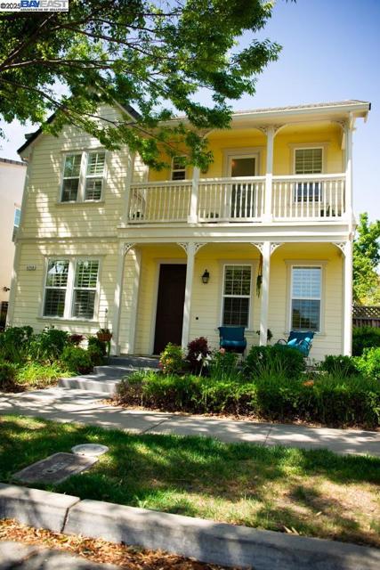 4719 Malayan, San Ramon CA: https://media.crmls.org/mediaz/68ff3ad3-e0fd-4f21-94d2-651ff64504ee.jpg