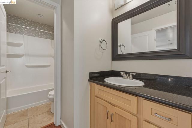 6400 Christie Ave, Emeryville CA: https://media.crmls.org/mediaz/68ffe10b-33dc-4c87-9d21-bca831a095aa.jpg