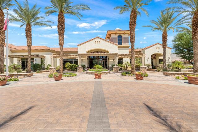39295 Camino Manena, Indio CA: https://media.crmls.org/mediaz/68ffe86c-ceb6-409f-b1e1-d5b530db8484.jpg